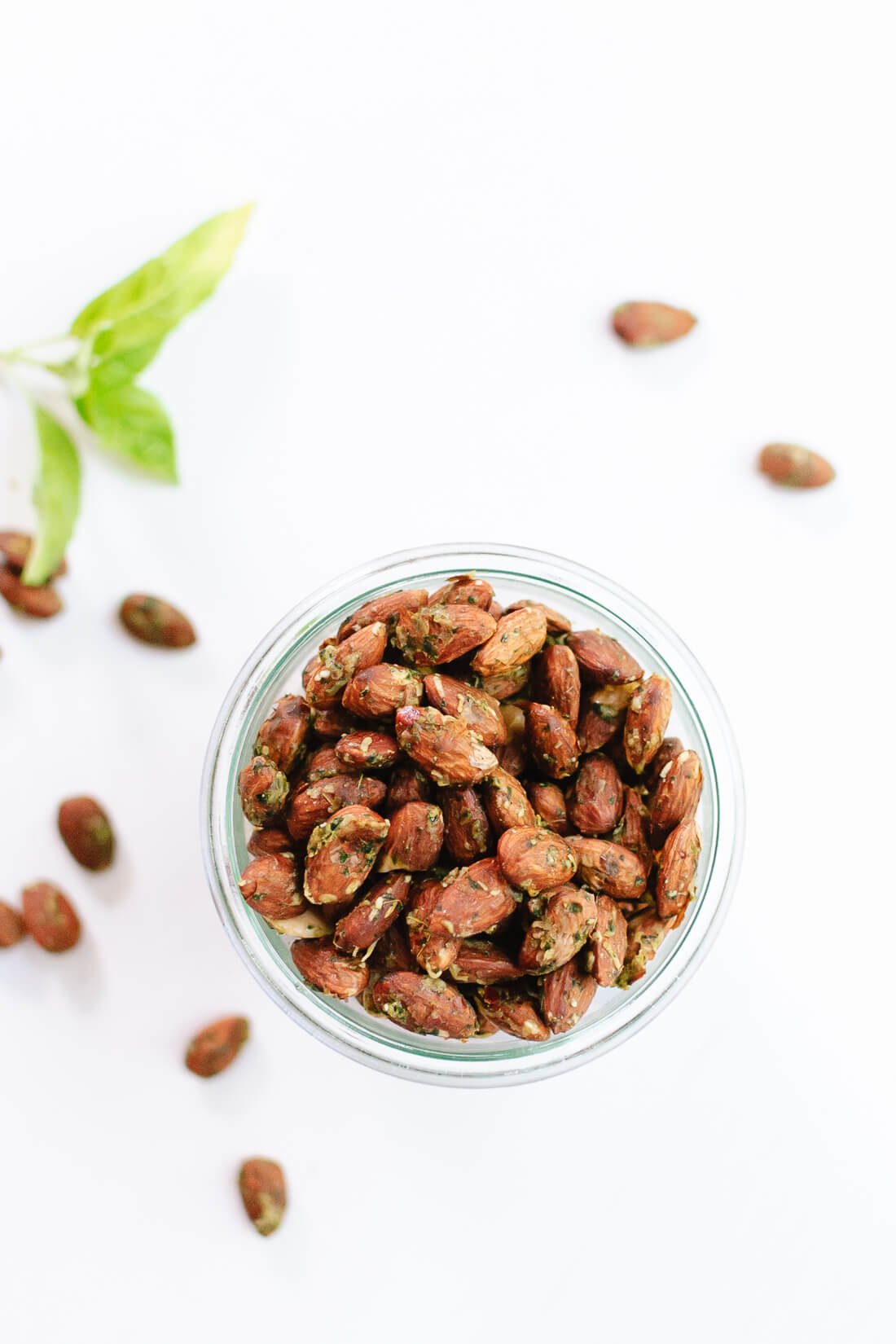 Basil Pesto Party Almonds