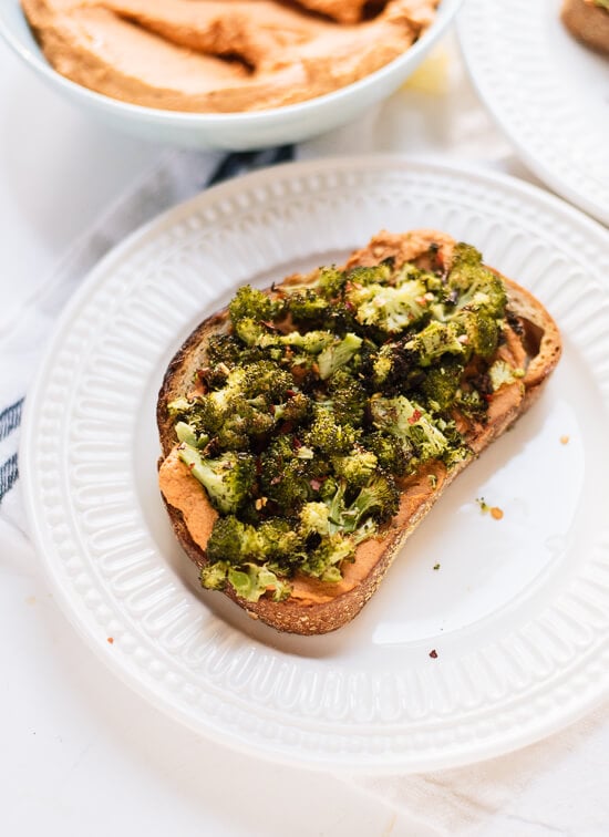 Roasted broccoli crostini with sun-dried tomato hummus - cookieandkate.com