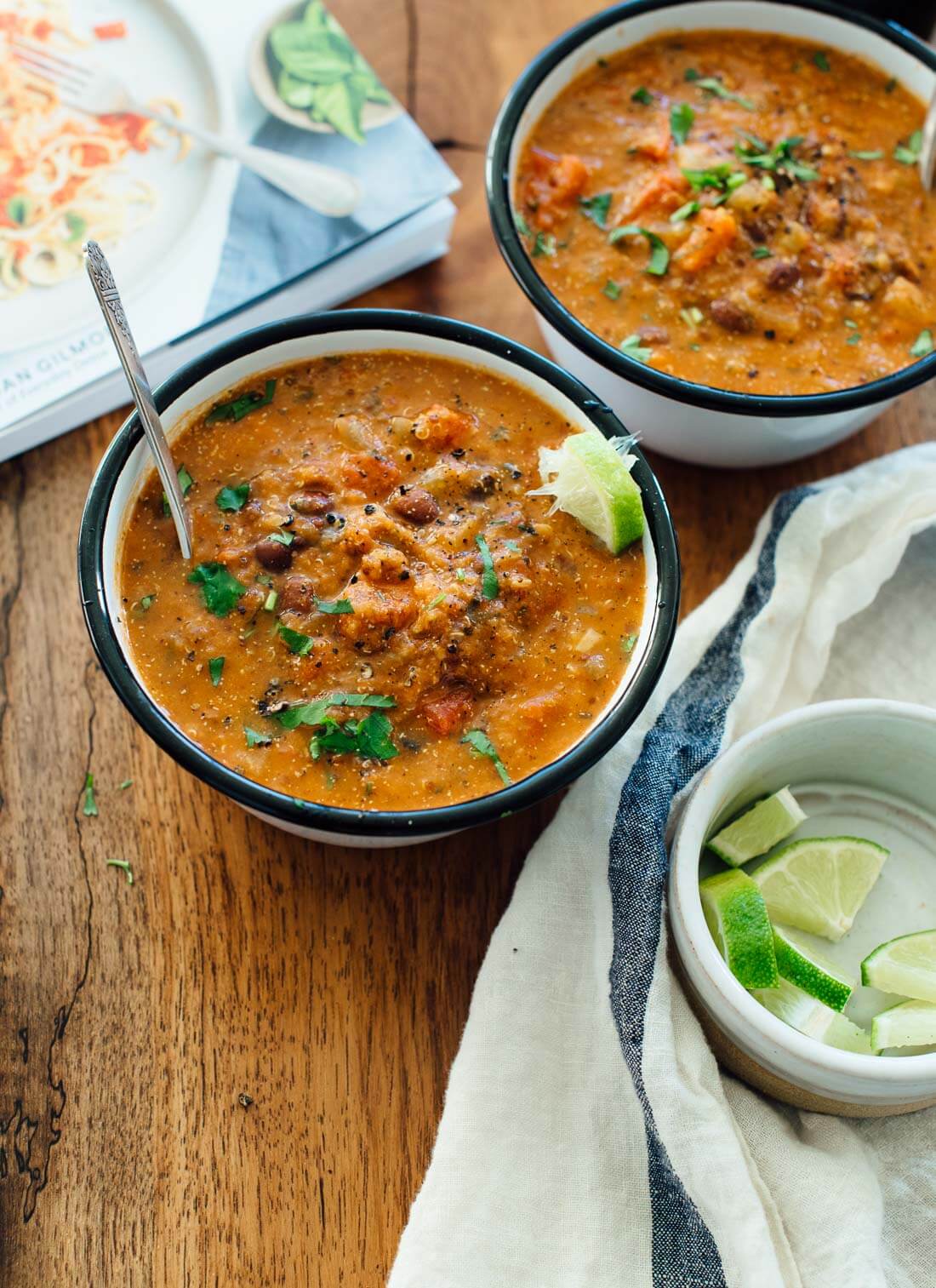 Obsessed with this easy, delicious Mexican quinoa stew! This soup recipe is vegan and gluten free.