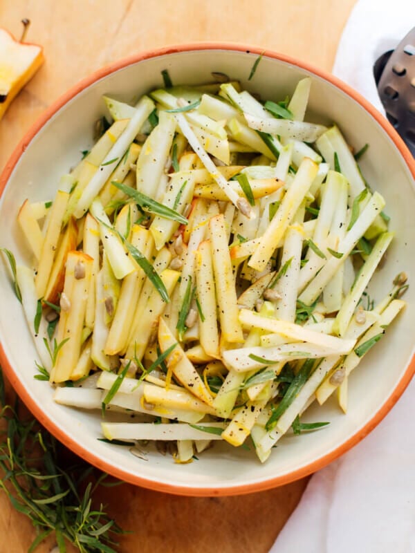 Crisp Apple & Kohlrabi Salad